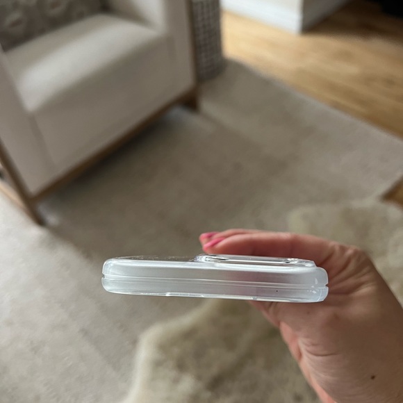 OtterBox iPhone 13 Pro Case for MagSafe
Symmetry Series Clear Antimicrobial - Picture 10 of 14